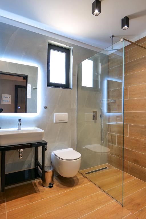 Sea wave hotel sarande